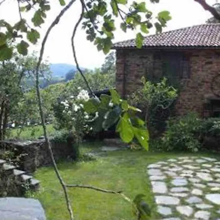 Acogedora Casa Rural Con Vistas Al Mar En Pantin Valdoviño
